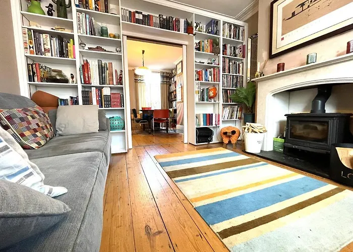 Casa vacanze Cosy Period With Spacious Garden *