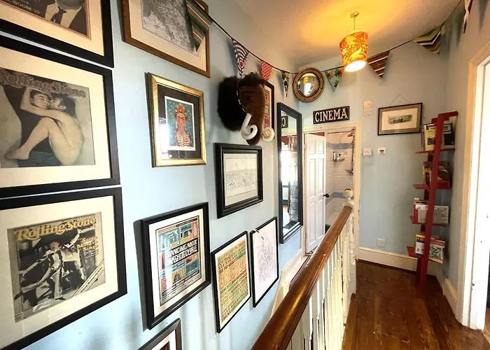 Cosy Period With Spacious Garden Casa de Férias *