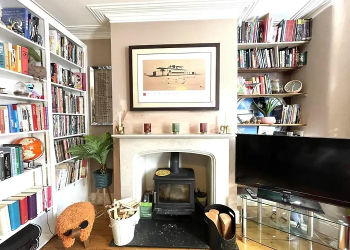 Casa vacanze Cosy Period With Spacious Garden