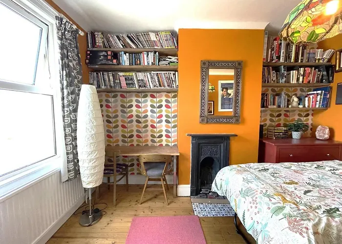 Cosy Period With Spacious Garden Dom wakacyjny *